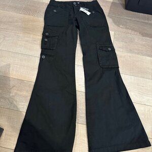 GARAGE WOMENS BLACK FLARE CARGO PANTS SIZE 5 NEW